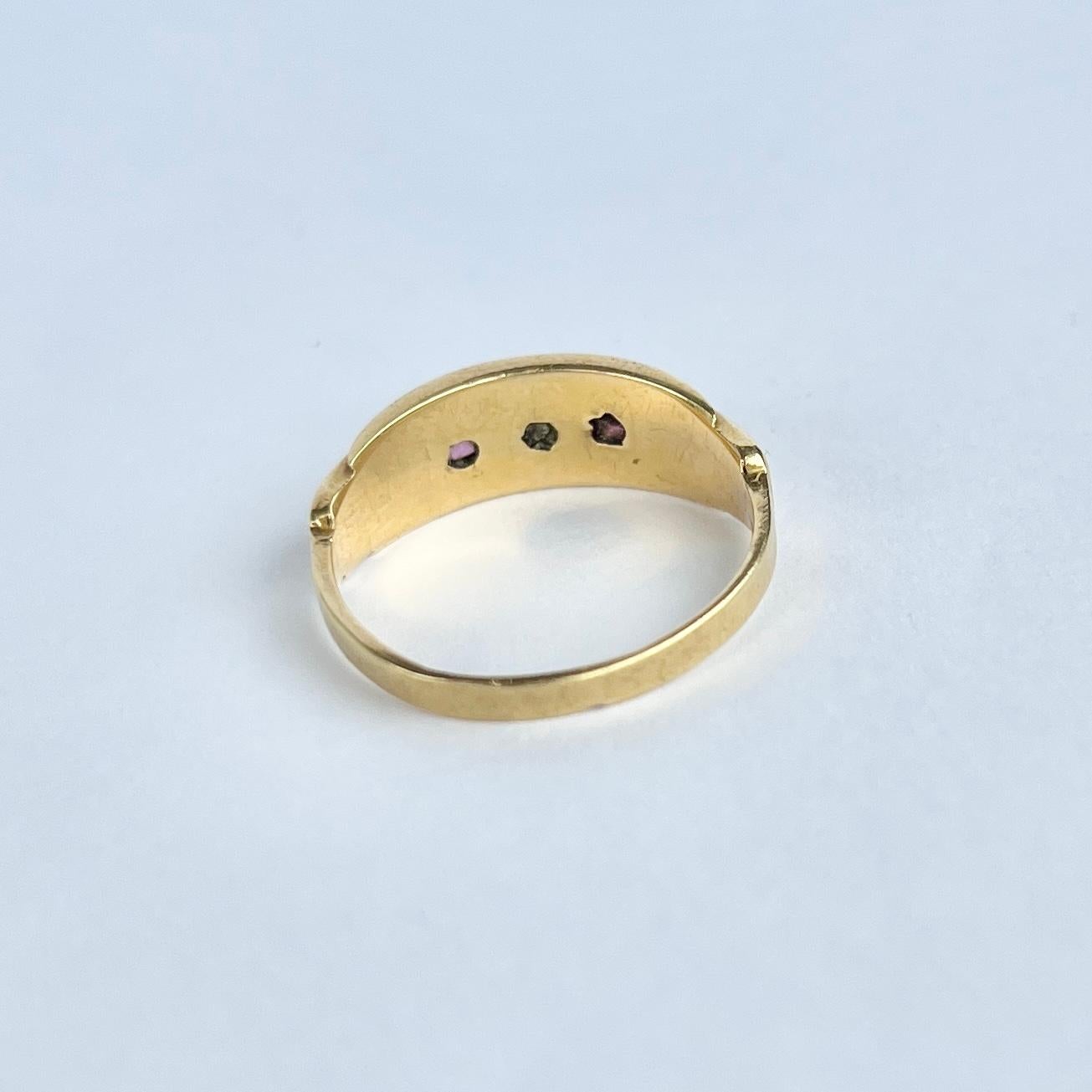 Round Cut Victorian Ruby and Diamond 18 Carat Gold Three-Stone Band Ring For Sale