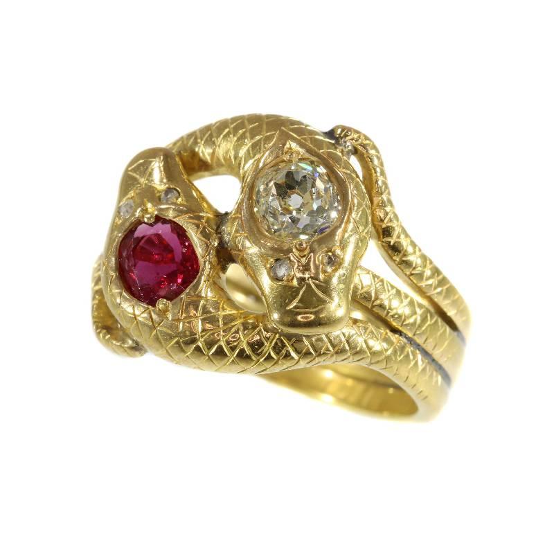 Victorian Ruby and Diamond 18 Karat Yellow Gold Double Snakes Ring, 1890s For Sale