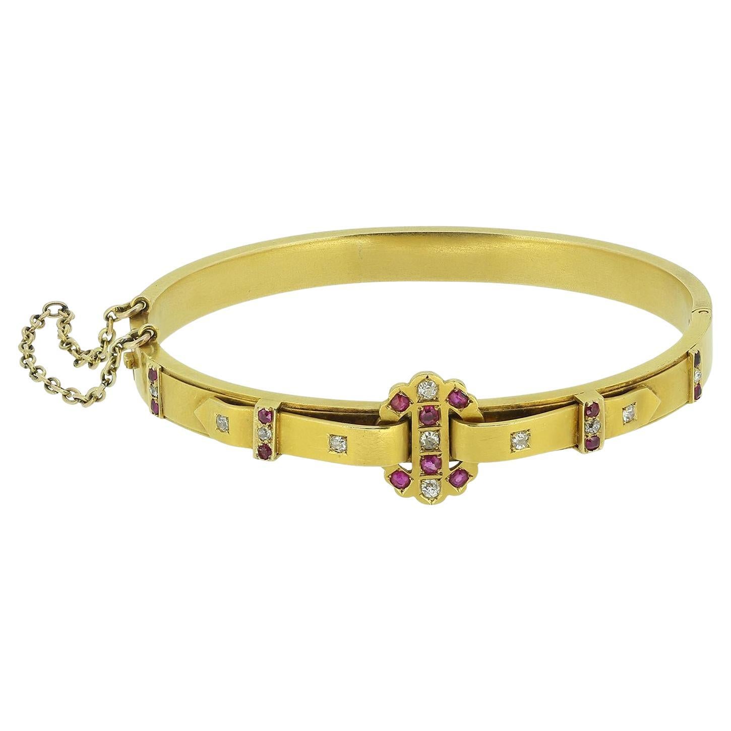 Brazalete victoriano de rubíes y diamantes