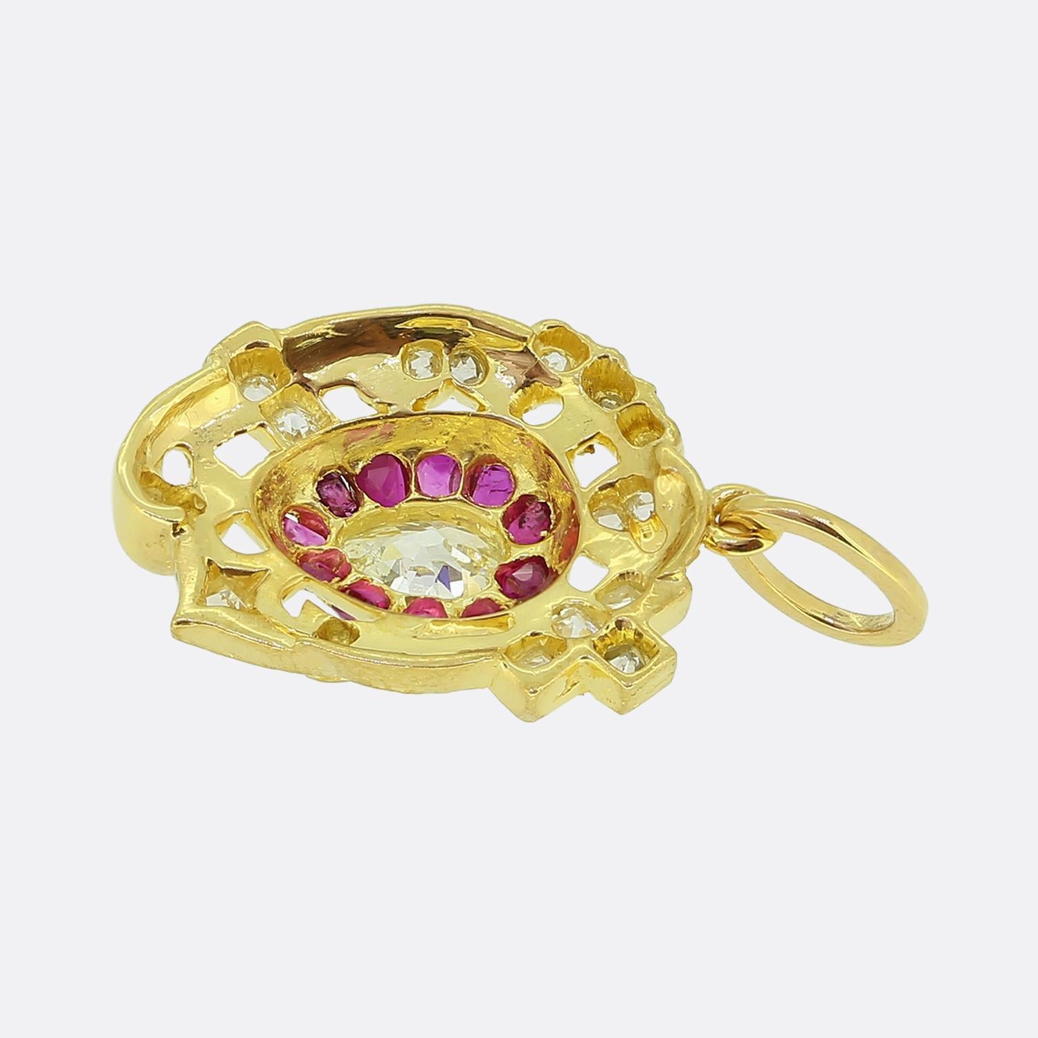 Colgante Victoriano de Rubí y Cruz de Diamantes Corte redondo en venta