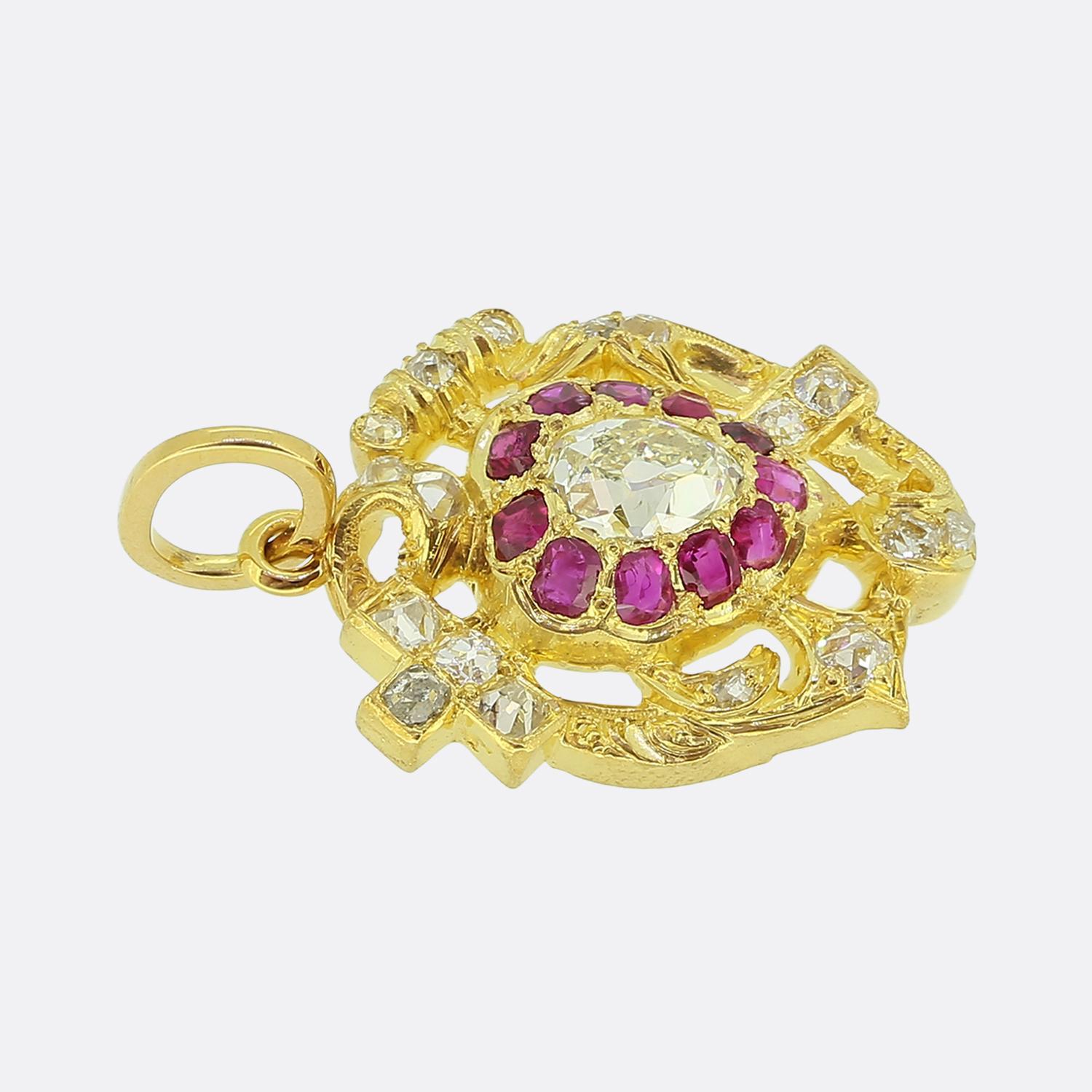 Colgante Victoriano de Rubí y Cruz de Diamantes en Bueno estado para la venta en London, GB