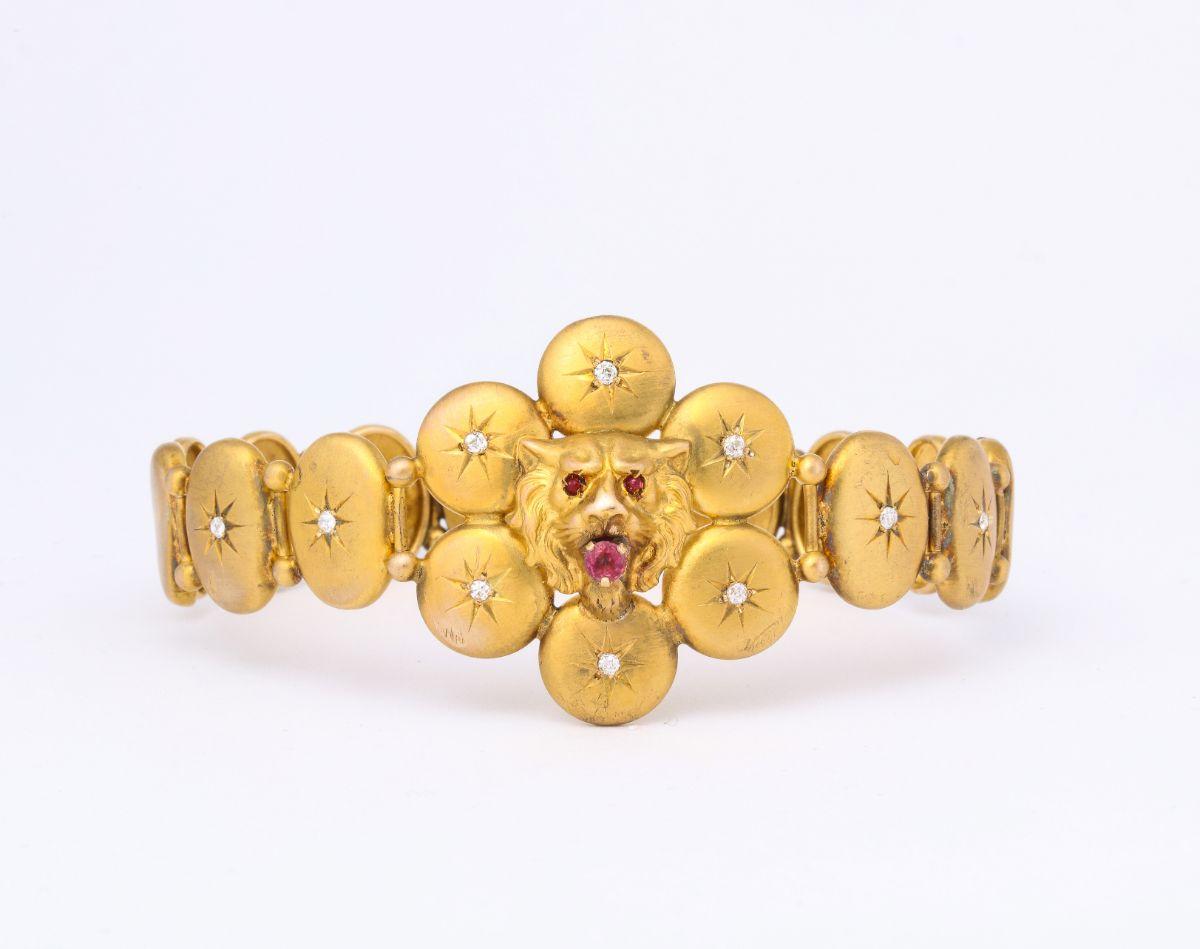 Victorian  Lion Bracelet with Ruby and Diamonds 14K Gold For Sale 3