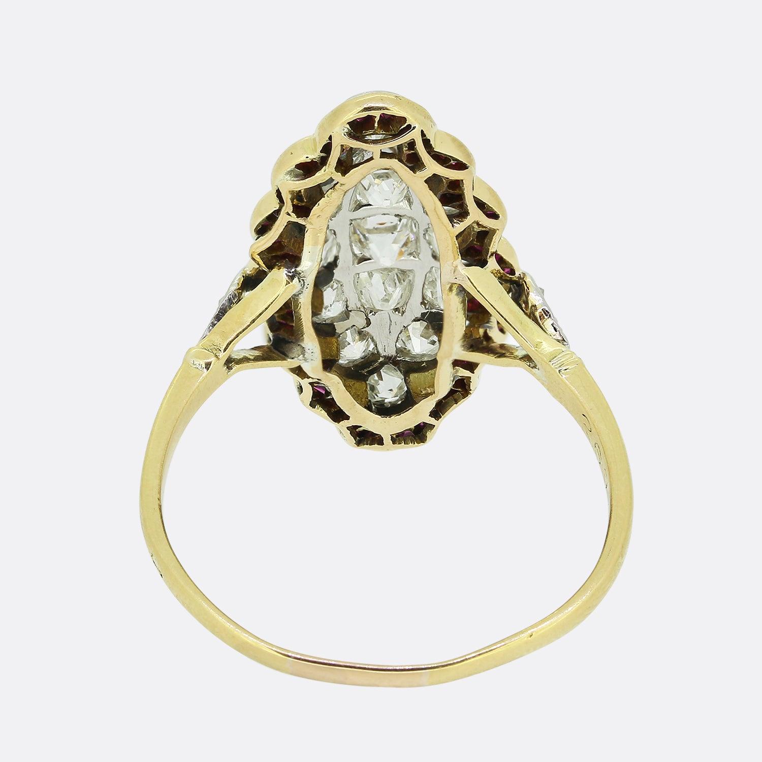 Viktorianischer Rubin- und Diamant-Navette-Ring im Zustand „Gut“ im Angebot in London, GB
