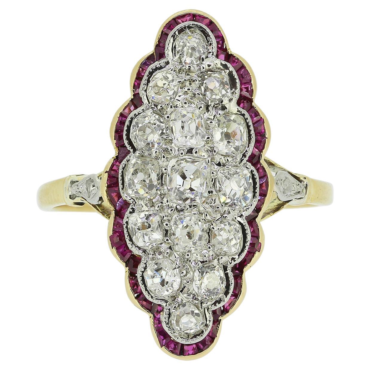 Anillo Victoriano Navette de Rubíes y Diamantes