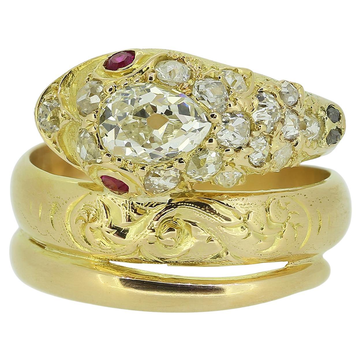 Anello vittoriano con rubino e diamante a forma di serpente