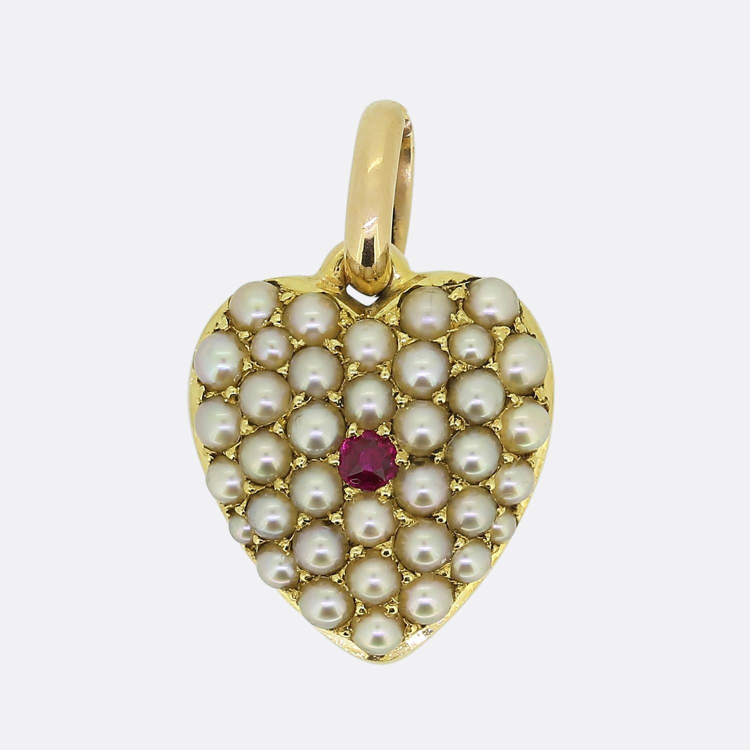 Victorian Ruby and Pearl Heart Pendant In Good Condition For Sale In London, GB