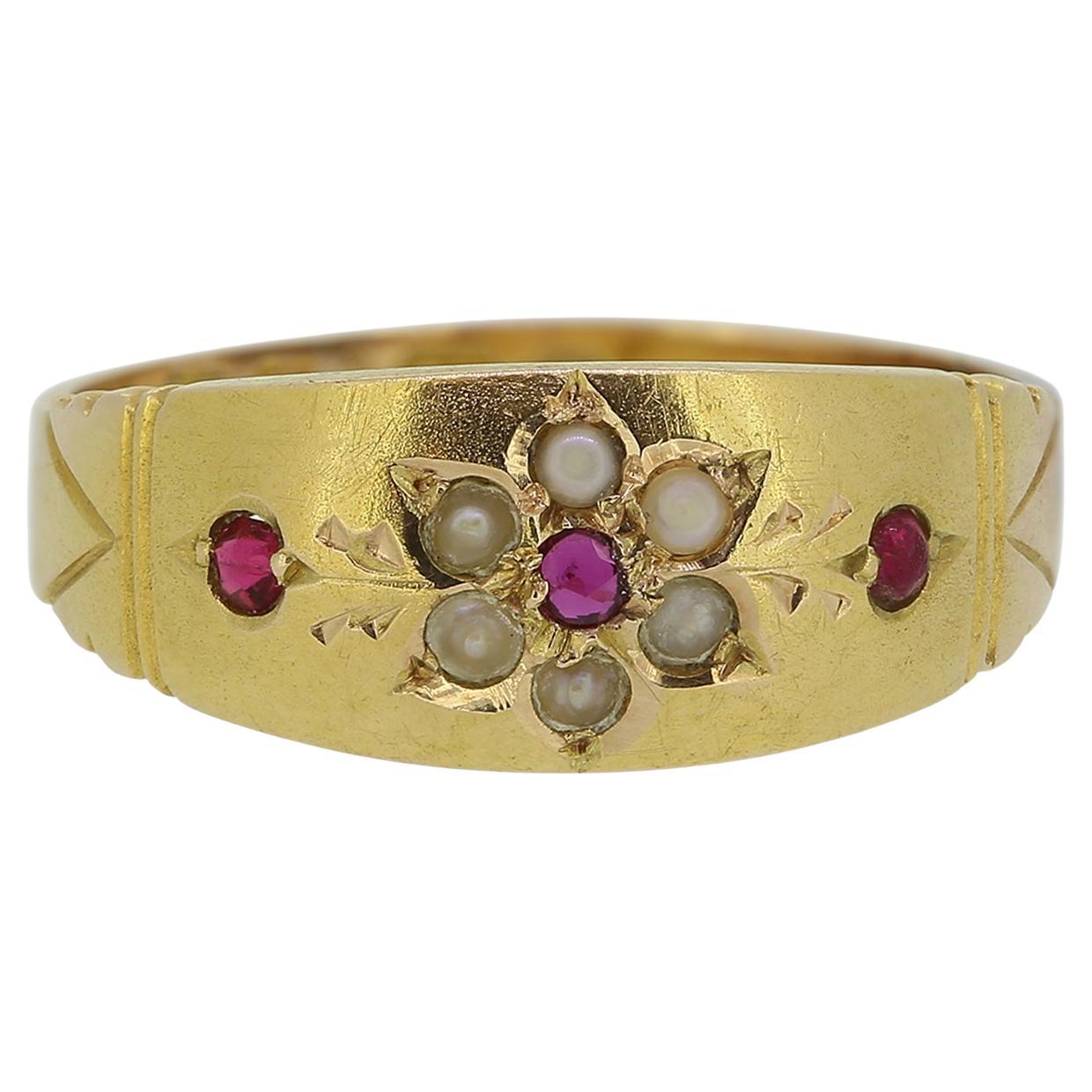 Anillo Victoriano de Rubí y Perla Girasol