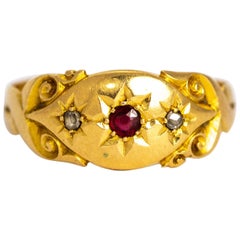 Anello vittoriano con rubino e diamante taglio rosa in oro 18 carati