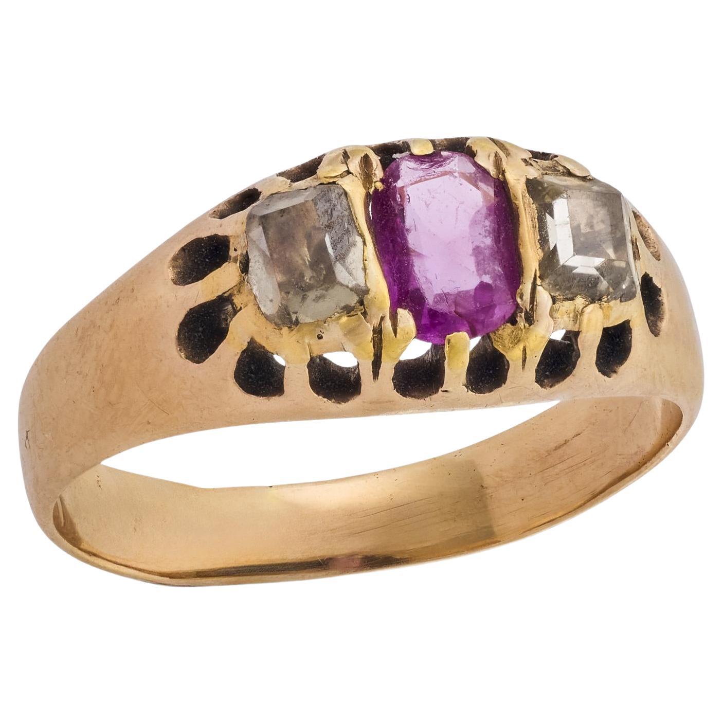 Bague victorienne à trois pierres en or jaune 14k, rubis et diamant