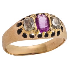 Bague victorienne à trois pierres en or jaune 14k, rubis et diamant