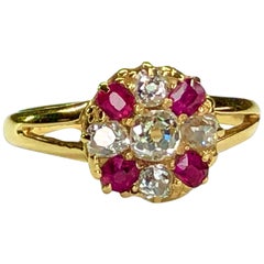 Victorian Ruby Diamond 18 Karat Gold Antique Ring