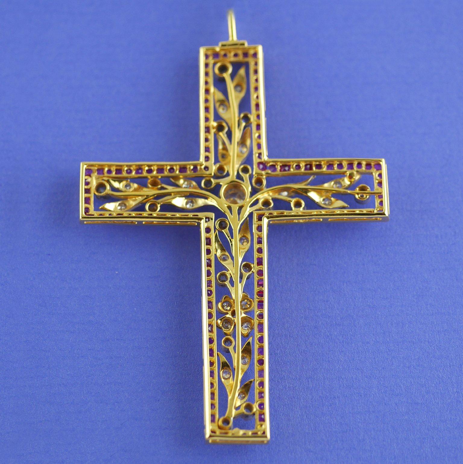 Viktorianisches Rubin-Diamant-Kreuz im viktorianischen Stil, um 1850 im Angebot 1