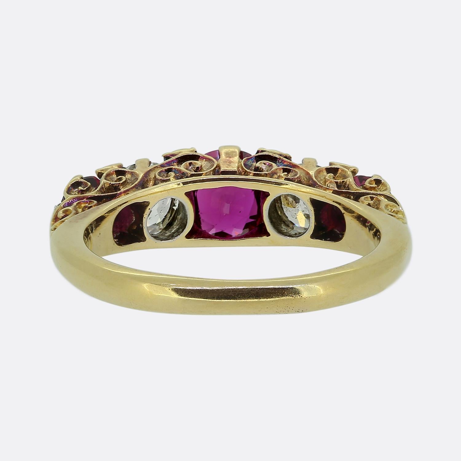 Victorian Ruby Diamond Five Stone Ring In Good Condition For Sale In London, GB