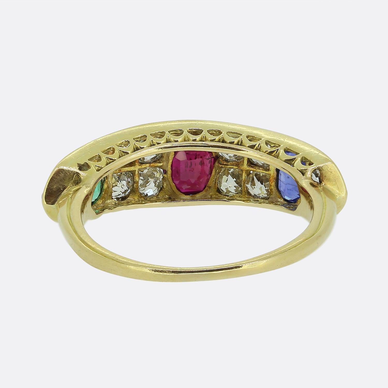Bague victorienne rubis, émeraude, saphir et diamant Bon état - En vente à London, GB