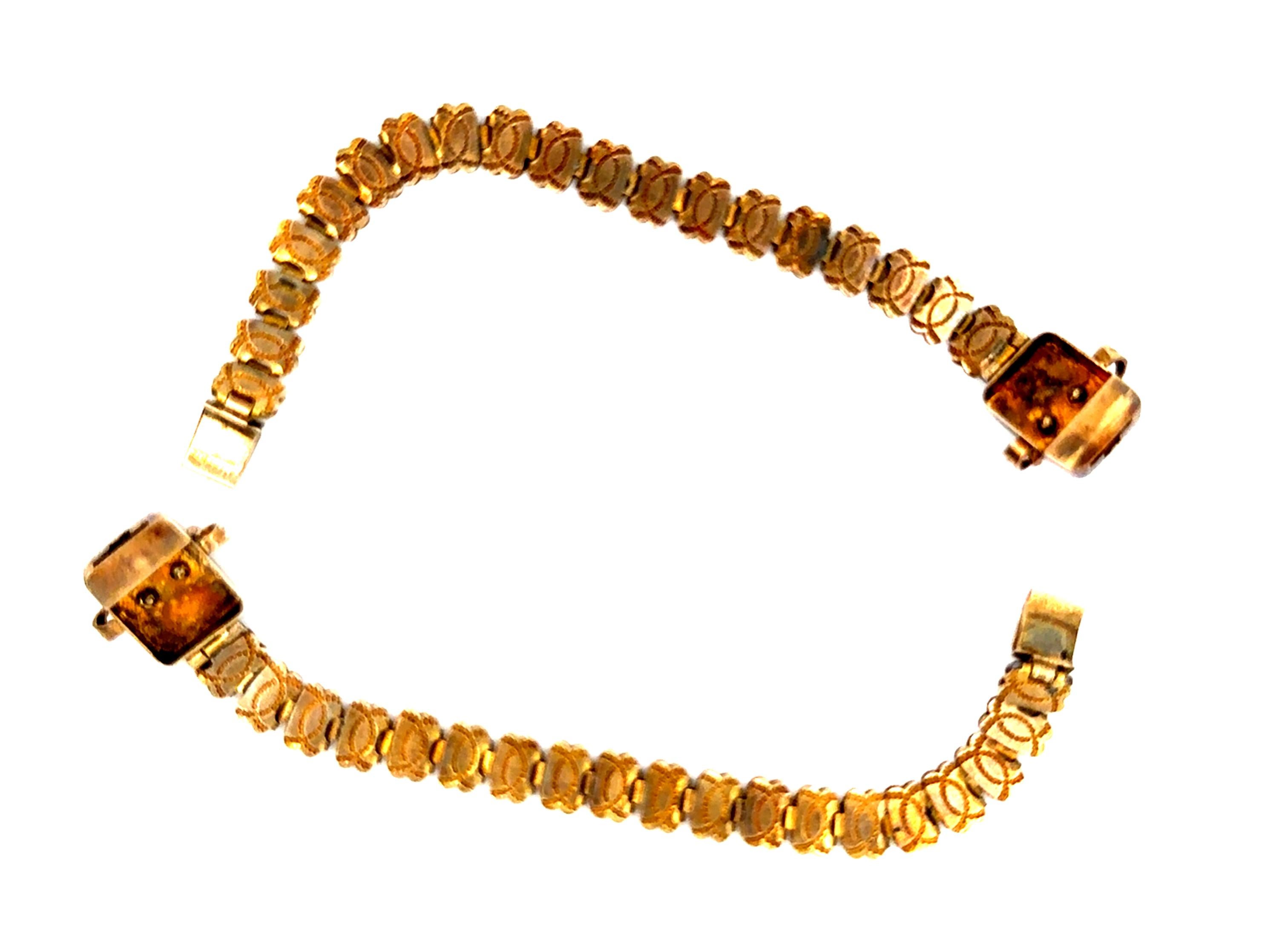 Bracelet victorien en or jaune 14 carats gravé d'origine des années 1870 en vente 1