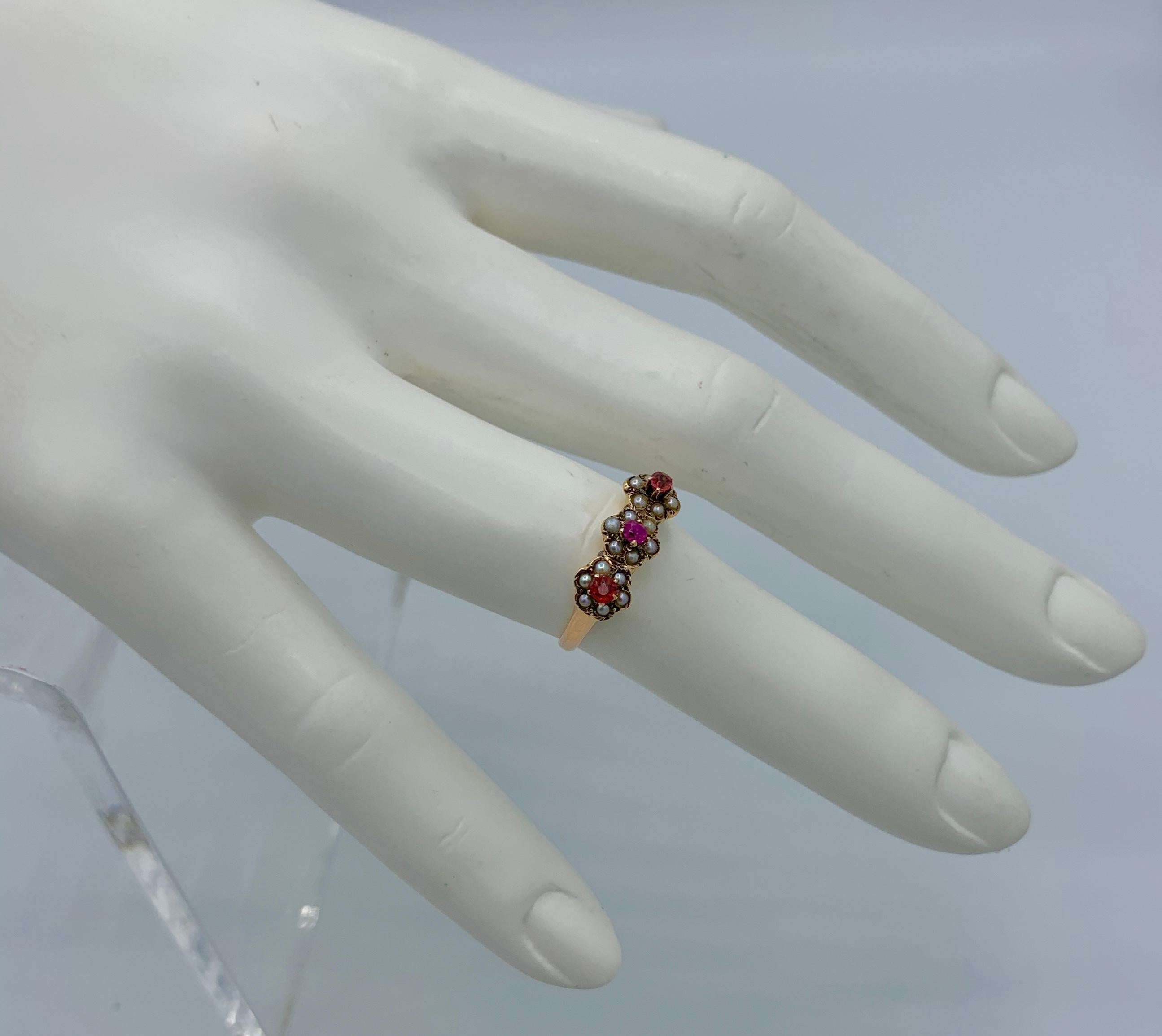 Victorian Ruby Pearl Flower Ring Gold Antique  In Excellent Condition For Sale In New York, NY