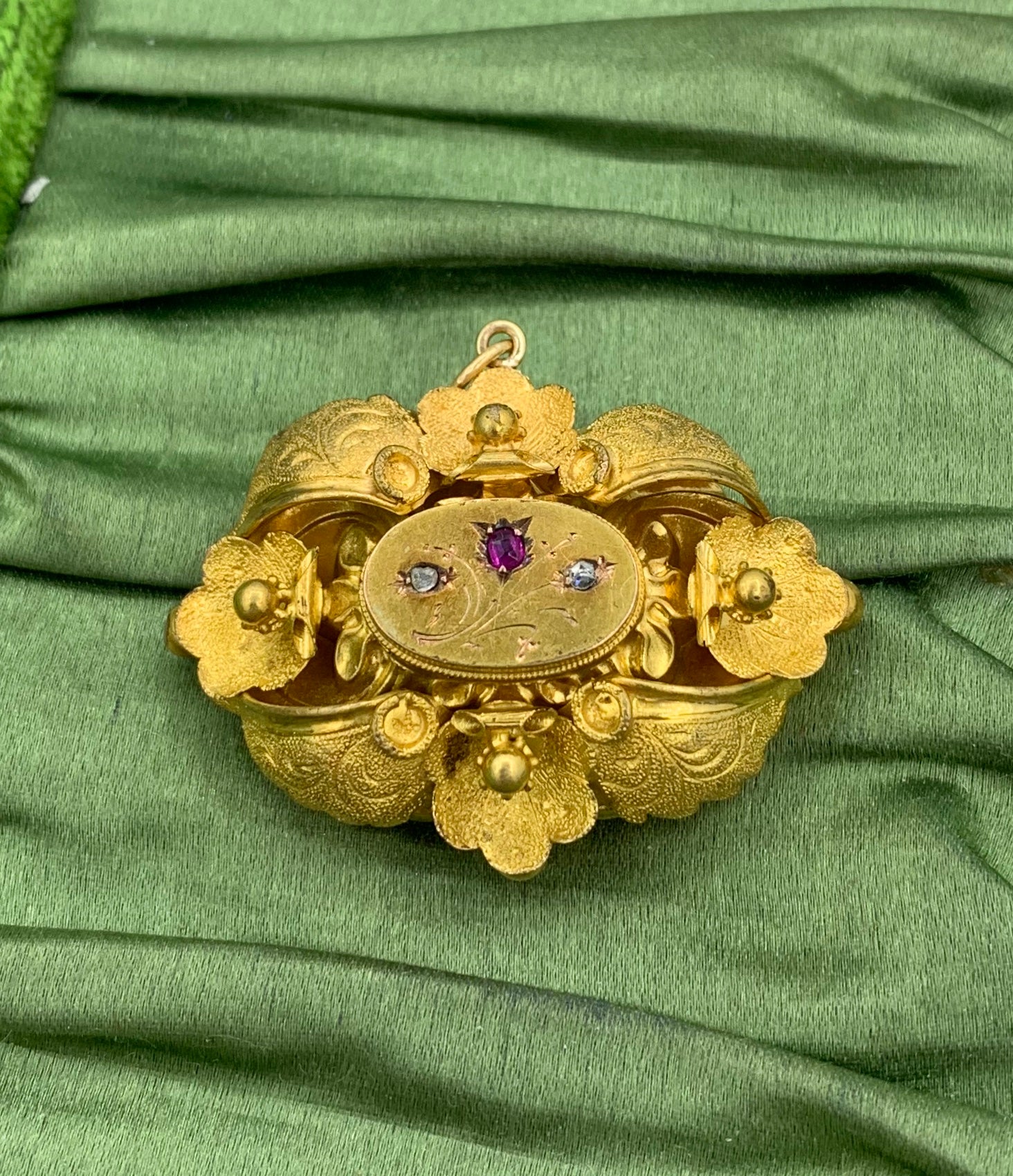 Collar Colgante Victoriano Rosa Rubí Diamante 14 Kilates Oro Motivo Flor Corte rosa en venta