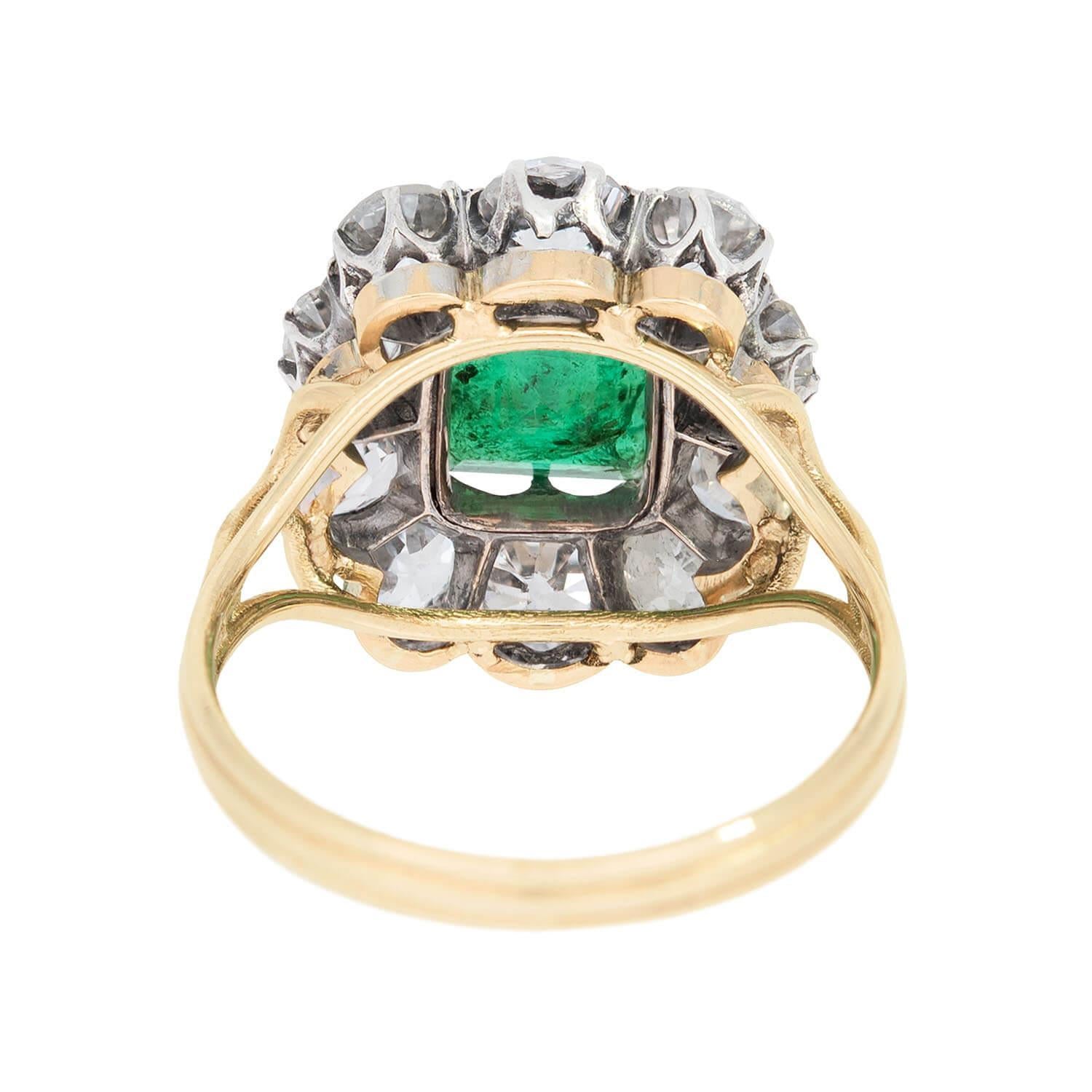 Anello vittoriano russo in argento 925 e 14k con smeraldo e diamante a raggiera In condizioni buone in vendita a Narberth, PA