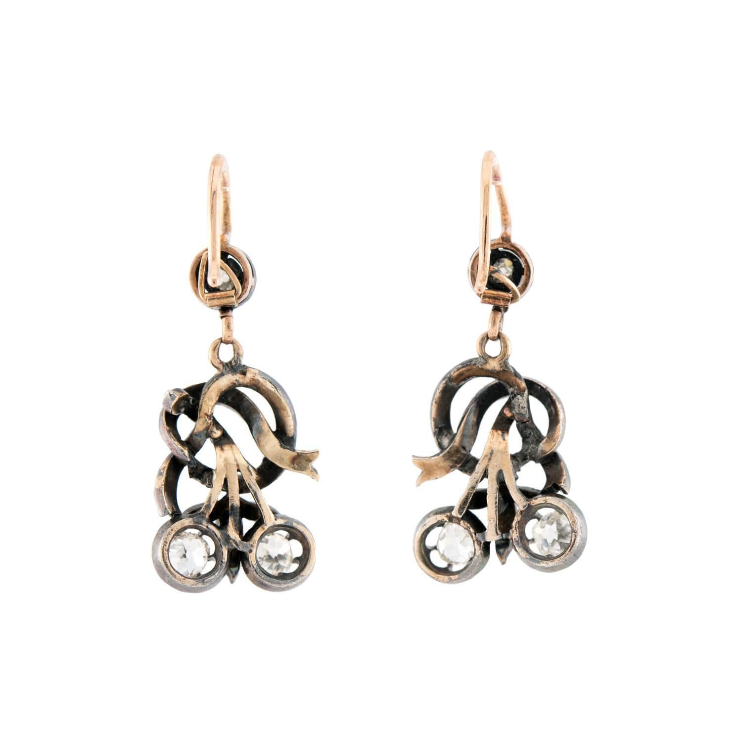 Vittoriano Orecchini a pendente con nodo d'amore in argento 925 e argento 18k di epoca vittoriana in vendita