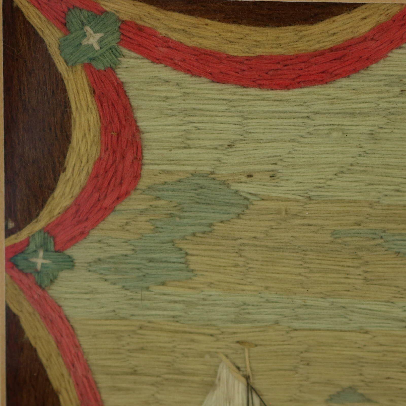 Fin du XIXe siècle Tableau de laine de marin de l'époque victorienne représentant des navires et des bateaux à rames en vente