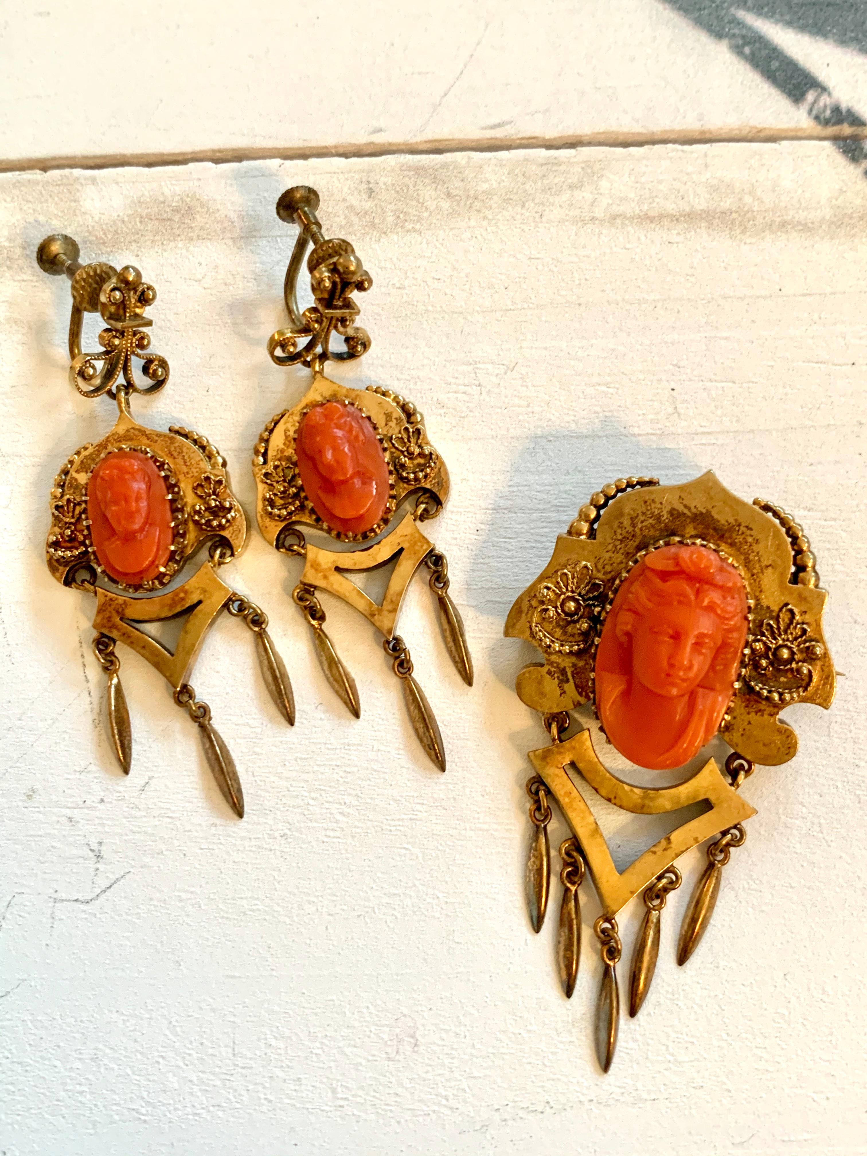 Mixed Cut Victorian Salmon Coral 2-Piece Cameo Brooch and Earring 14 Karat Yellow Gold Set