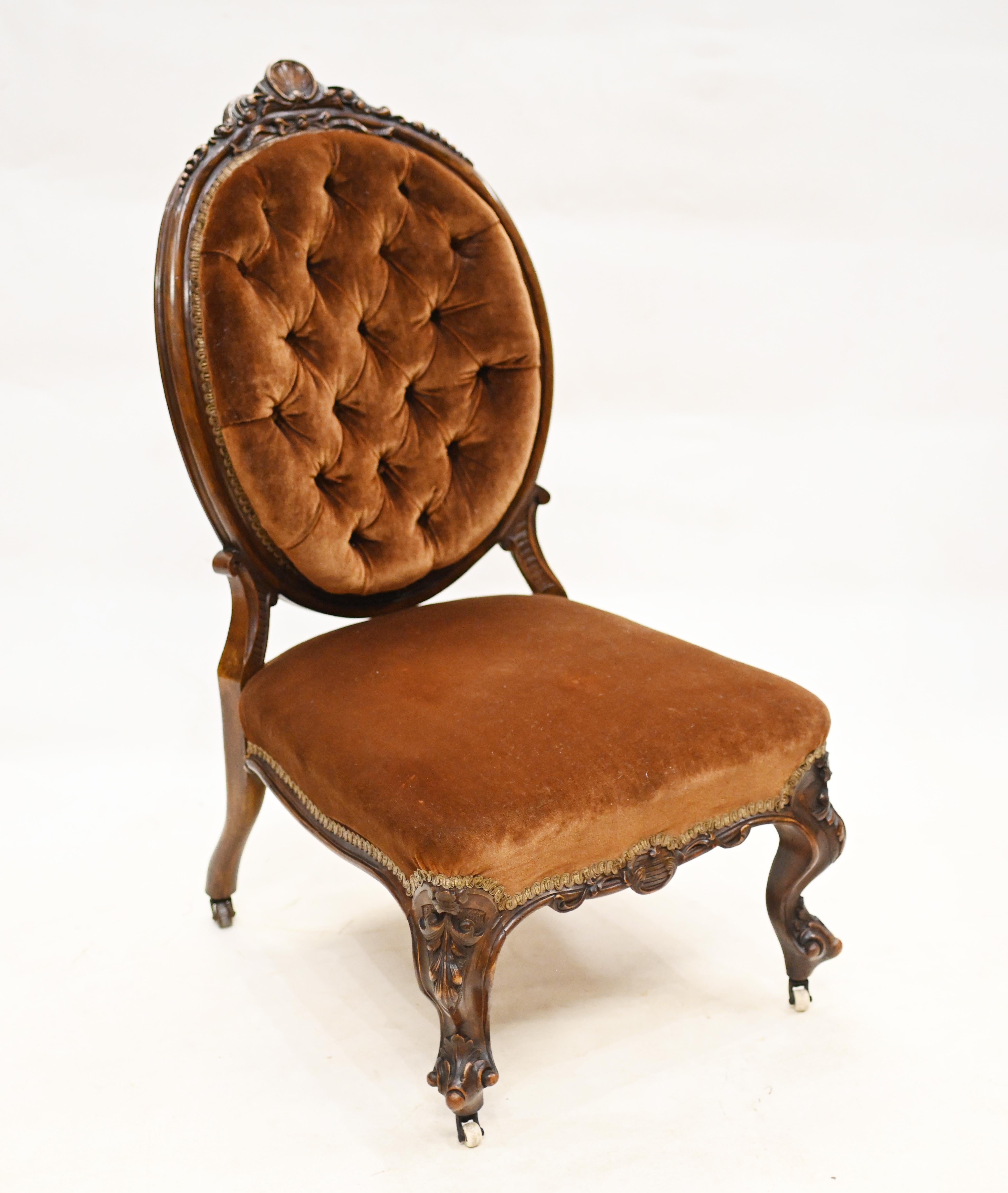 Elegant Victorian nursing chair in mahogany
Can also function as a parlour or salon chair
Circa 1860 on this collectable piece
The low seat is a give away to it being originally designed as a nursing chair
Offered in great shape and will ship to