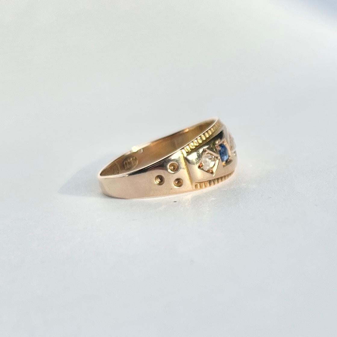 Round Cut Victorian Sapphire and Diamond 15 Carat Gold Five Stone Band For Sale