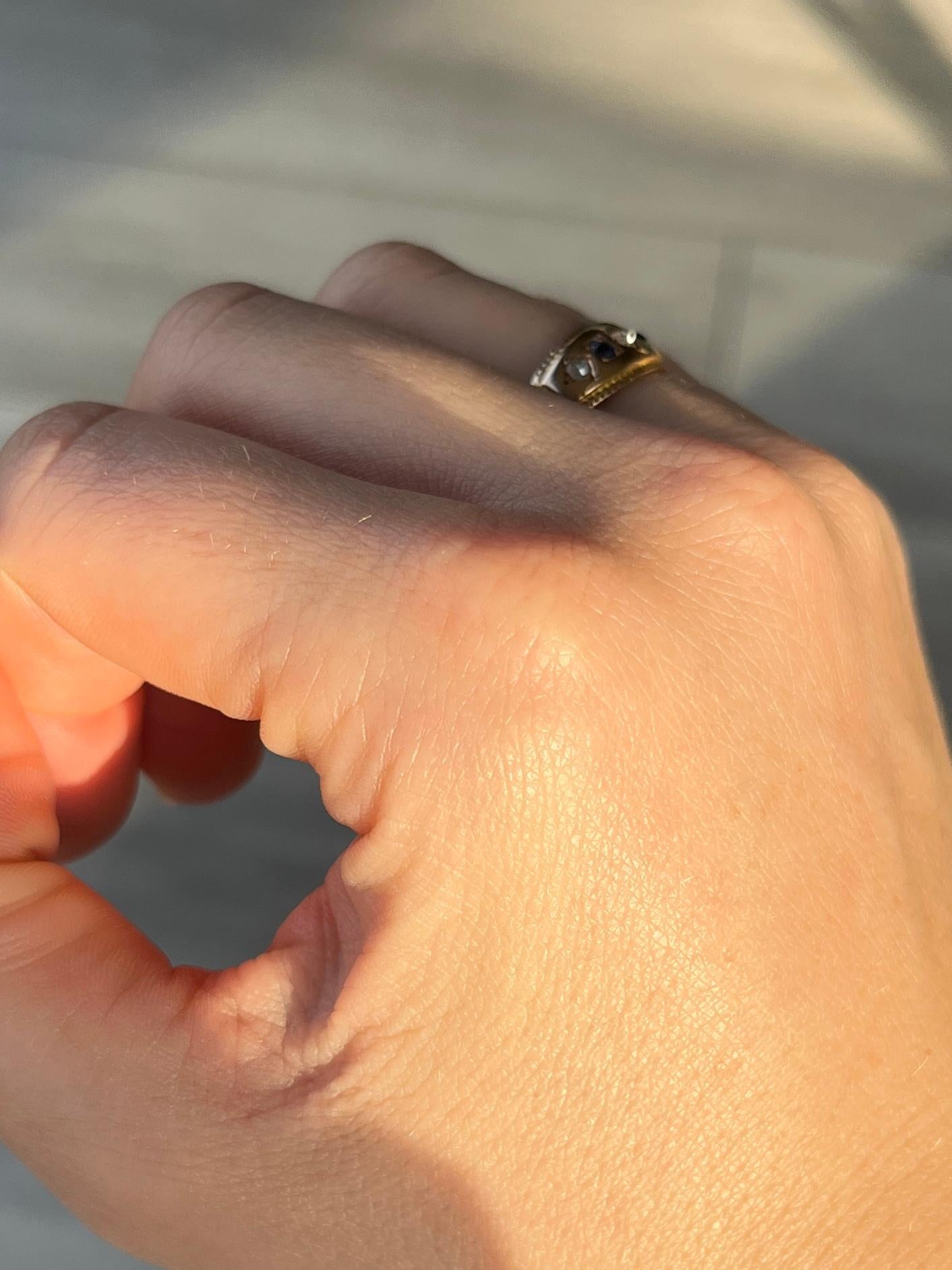 Victorian Sapphire and Diamond 15 Carat Gold Five Stone Band For Sale 2