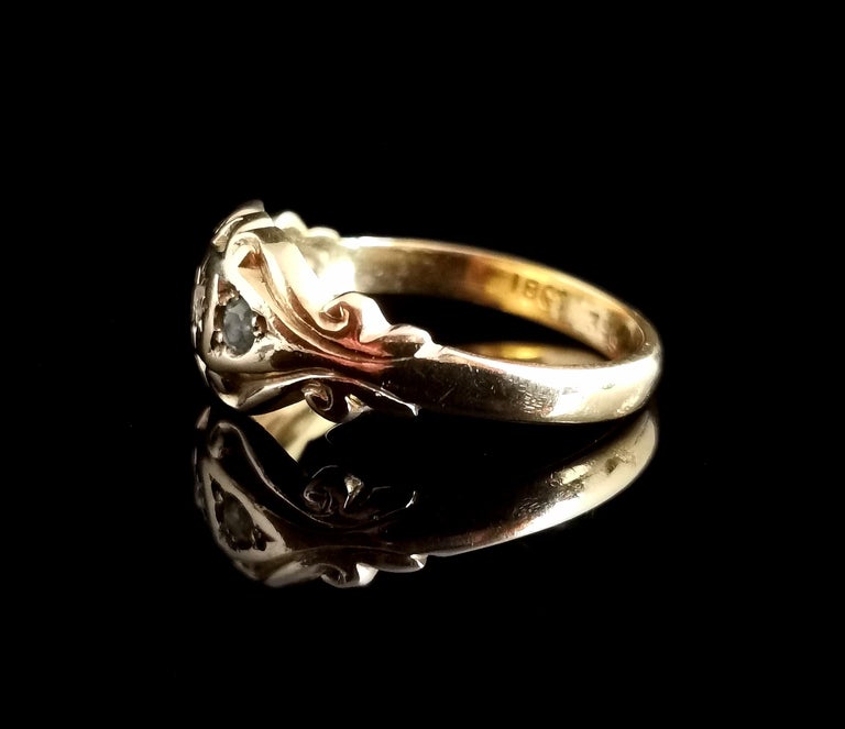 Women's Victorian Sapphire and Diamond Ring, 18 Karat Yellow Gold For Sale