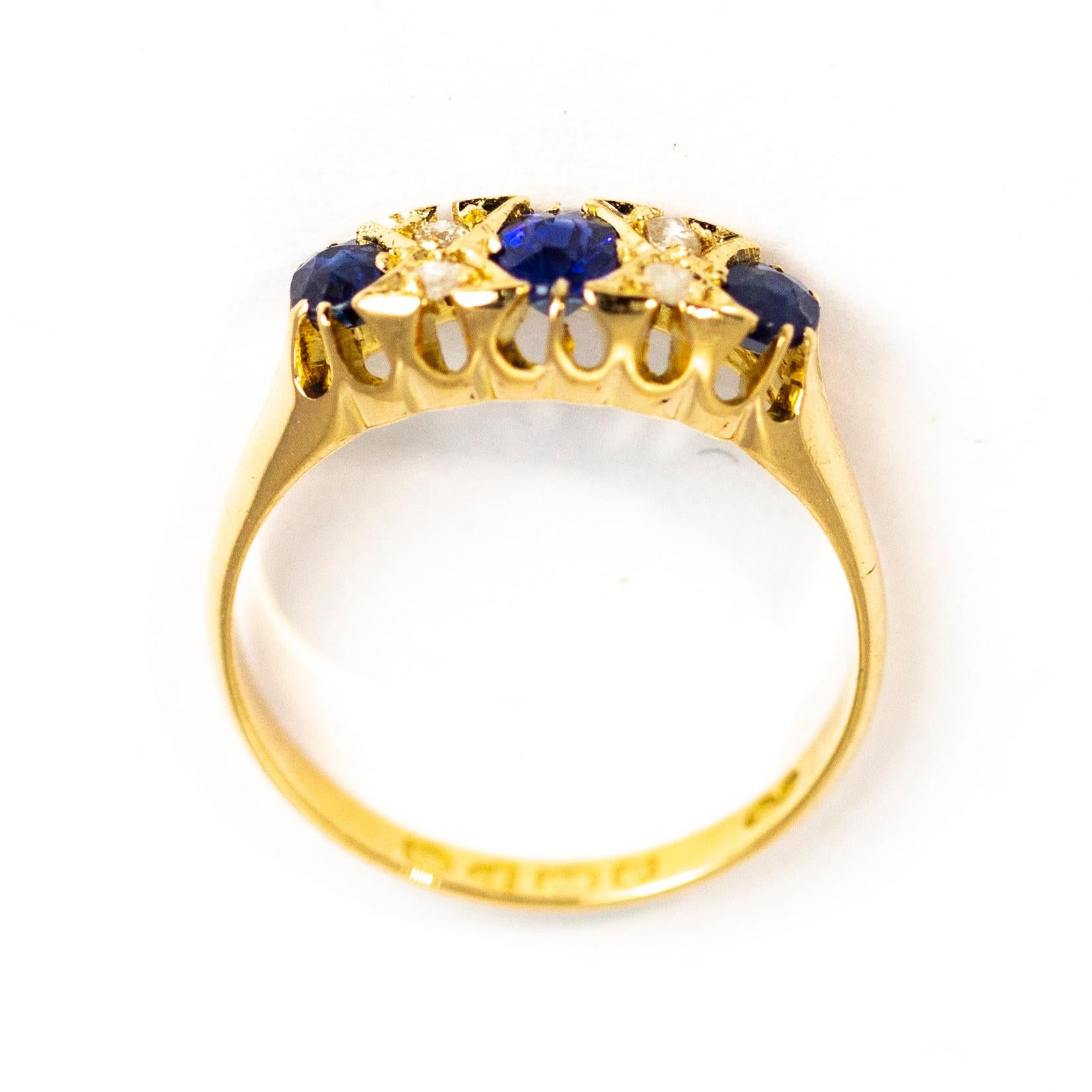 Victorian Sapphire and Diamond Three-Stone 18 Carat Gold Ring 3