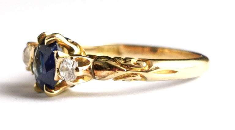 Victorian Sapphire and Diamond Three Stone Ring, 18ct Gold For Sale 10