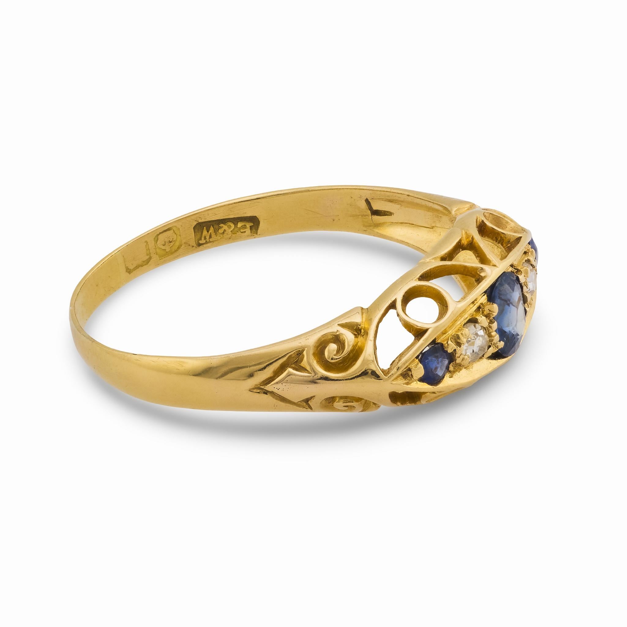 Victorian sapphire diamond 18k yellow gold ring Bon état - En vente à Beverly Hills, CA