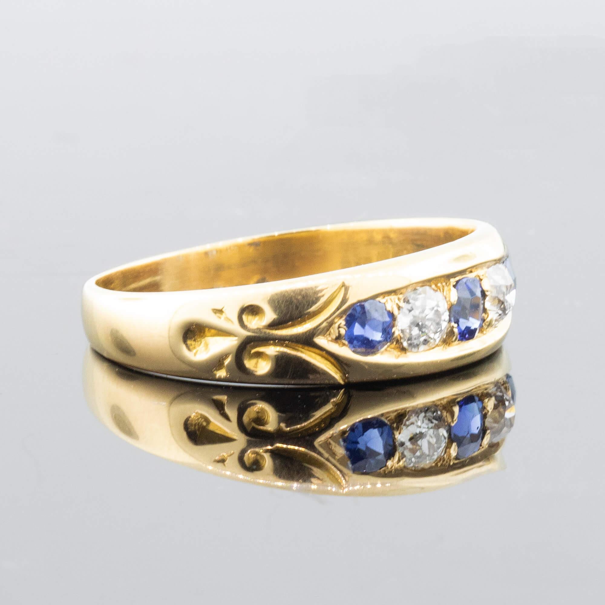 Victorian Sapphire & Diamond Ring - Hallmarked London 1891 3