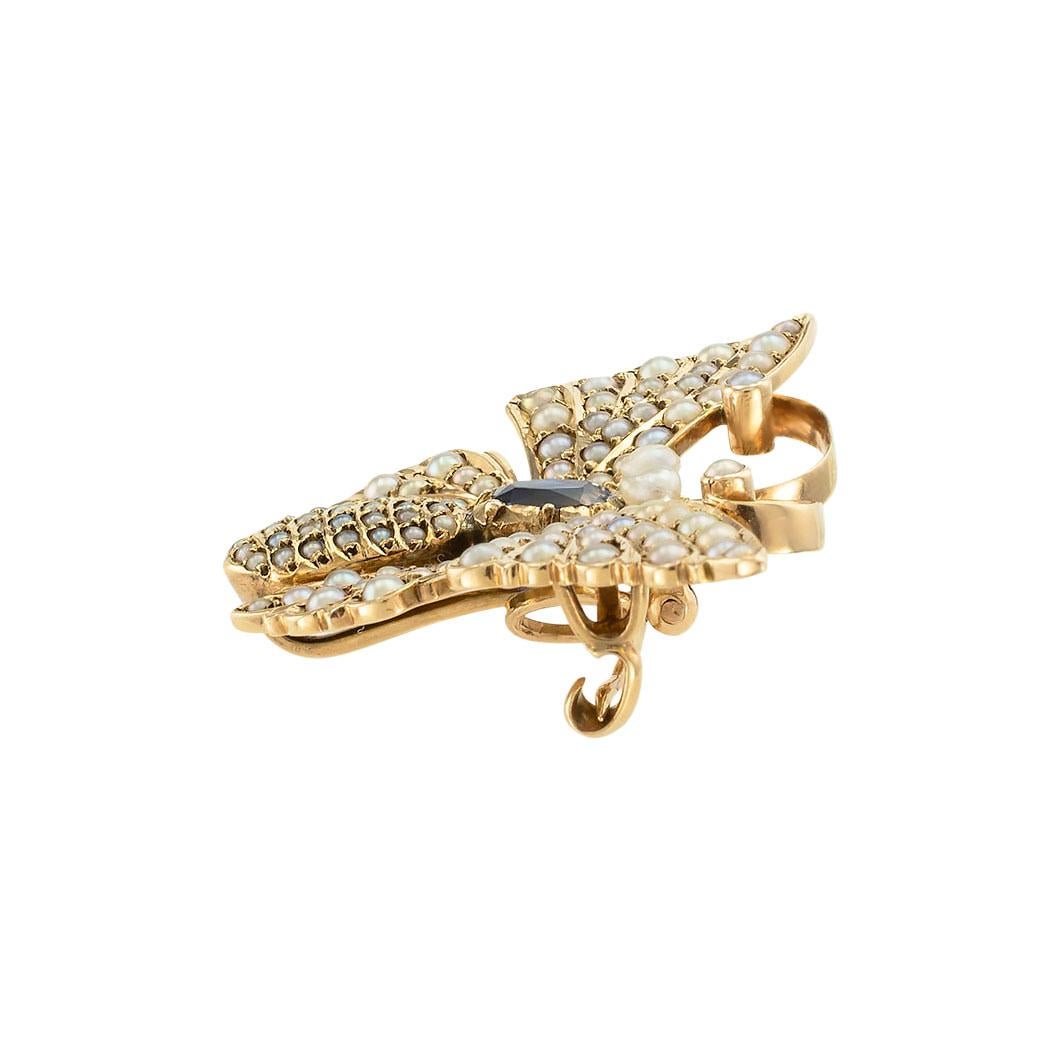 Victorien Pendentif broche victorien en or jaune avec saphir, perle de rocaille et papillon en vente