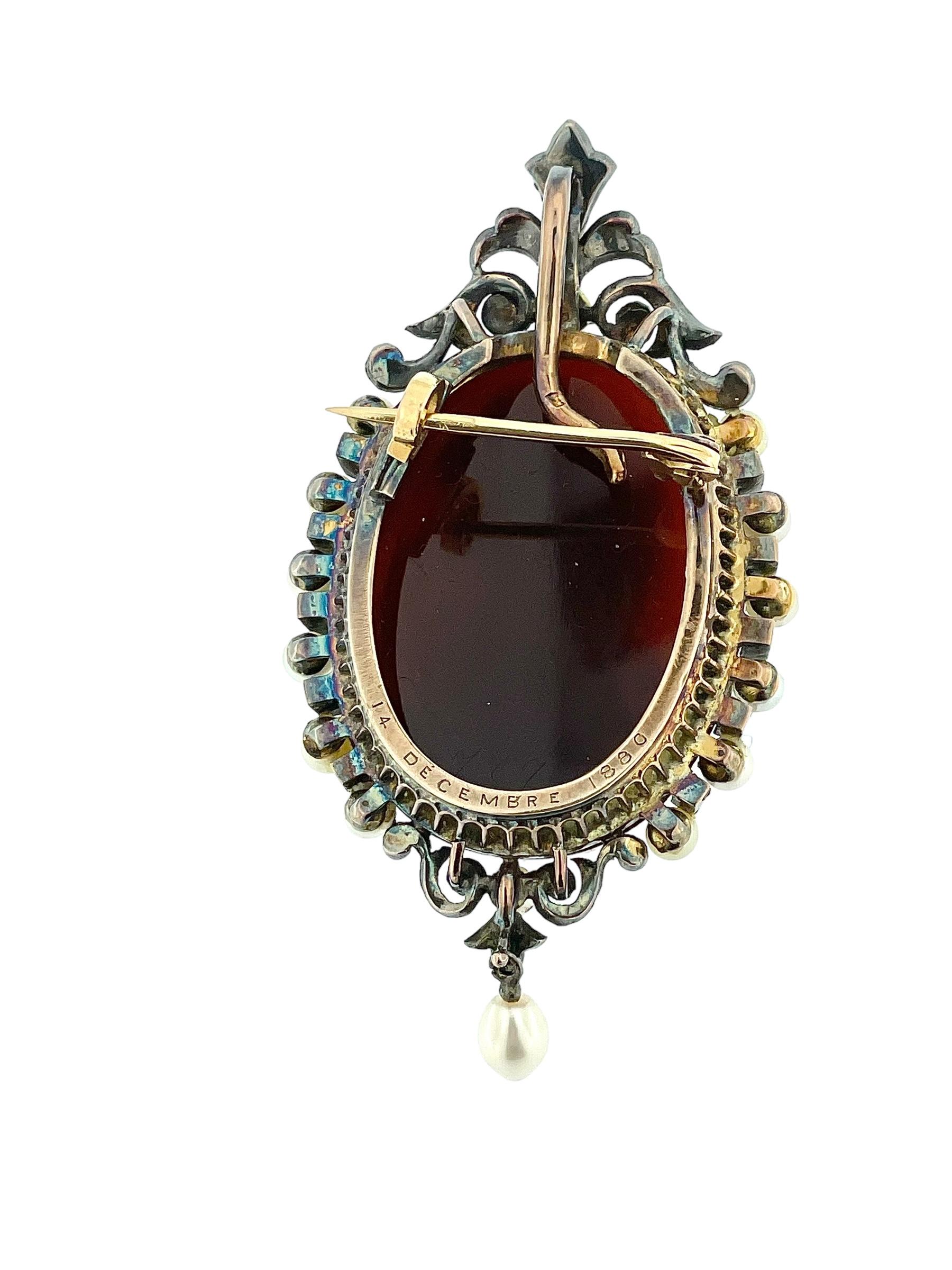 da uomo o donna Cammeo vittoriano in sardonica del 1880 Perle e diamanti su oro e argento in vendita