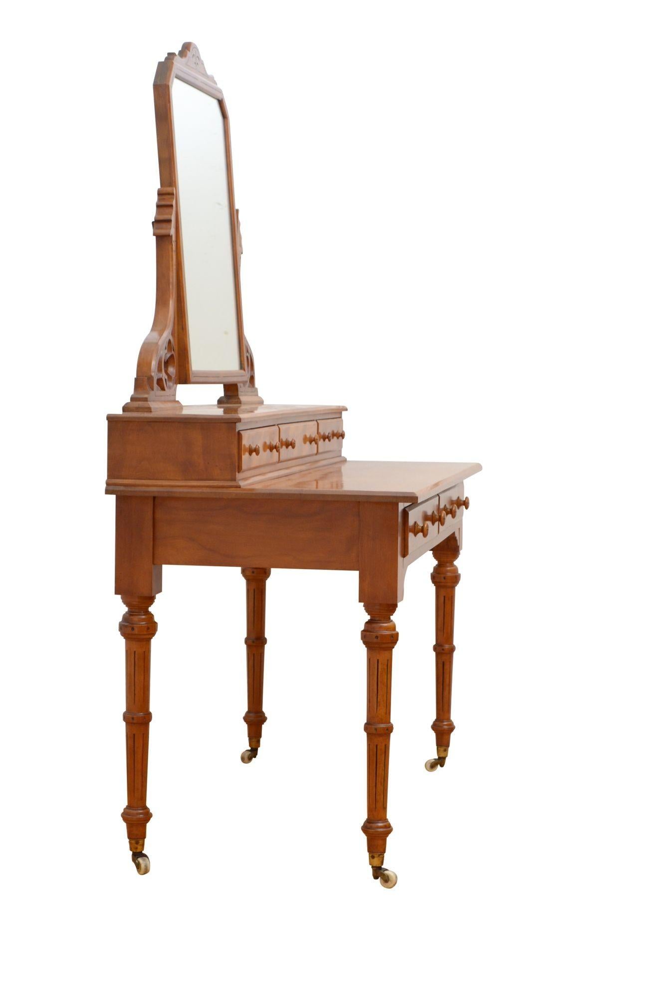 Victorian Satin Birch Dressing Table For Sale 15