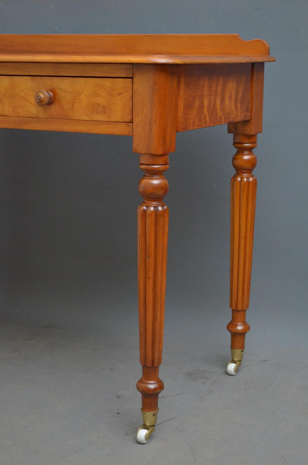 Victorian Satin Birch Writing Table For Sale 2