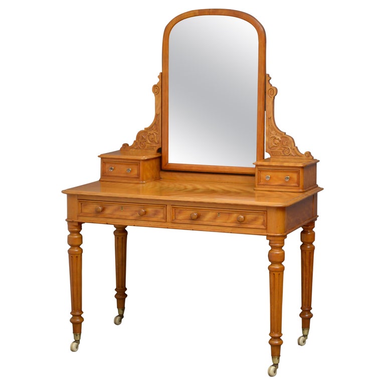 Victorian Satin Dressing Table For Sale at 1stdibs