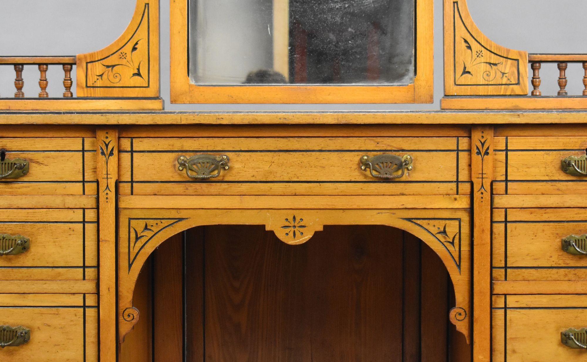 Victorian Satin Walnut Dressing Table For Sale 1