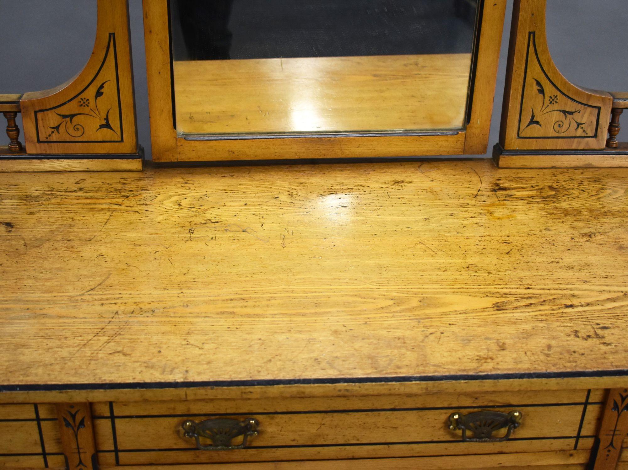 Victorian Satin Walnut Dressing Table For Sale 4