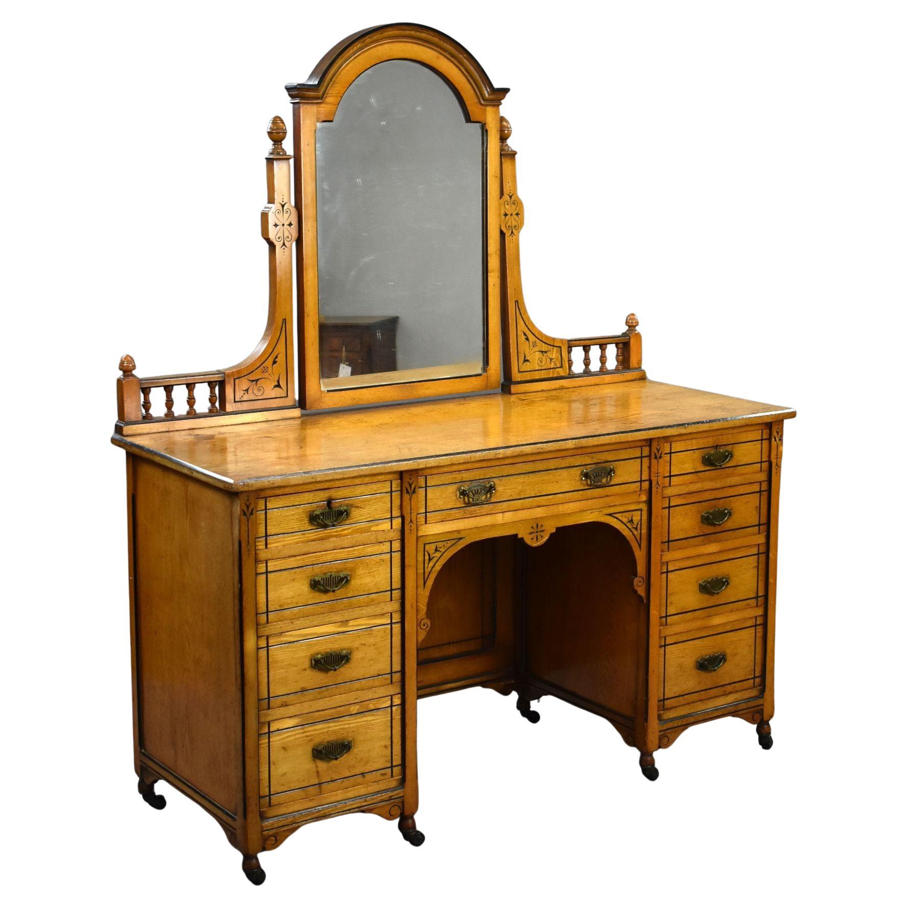Victorian Satin Walnut Dressing Table For Sale