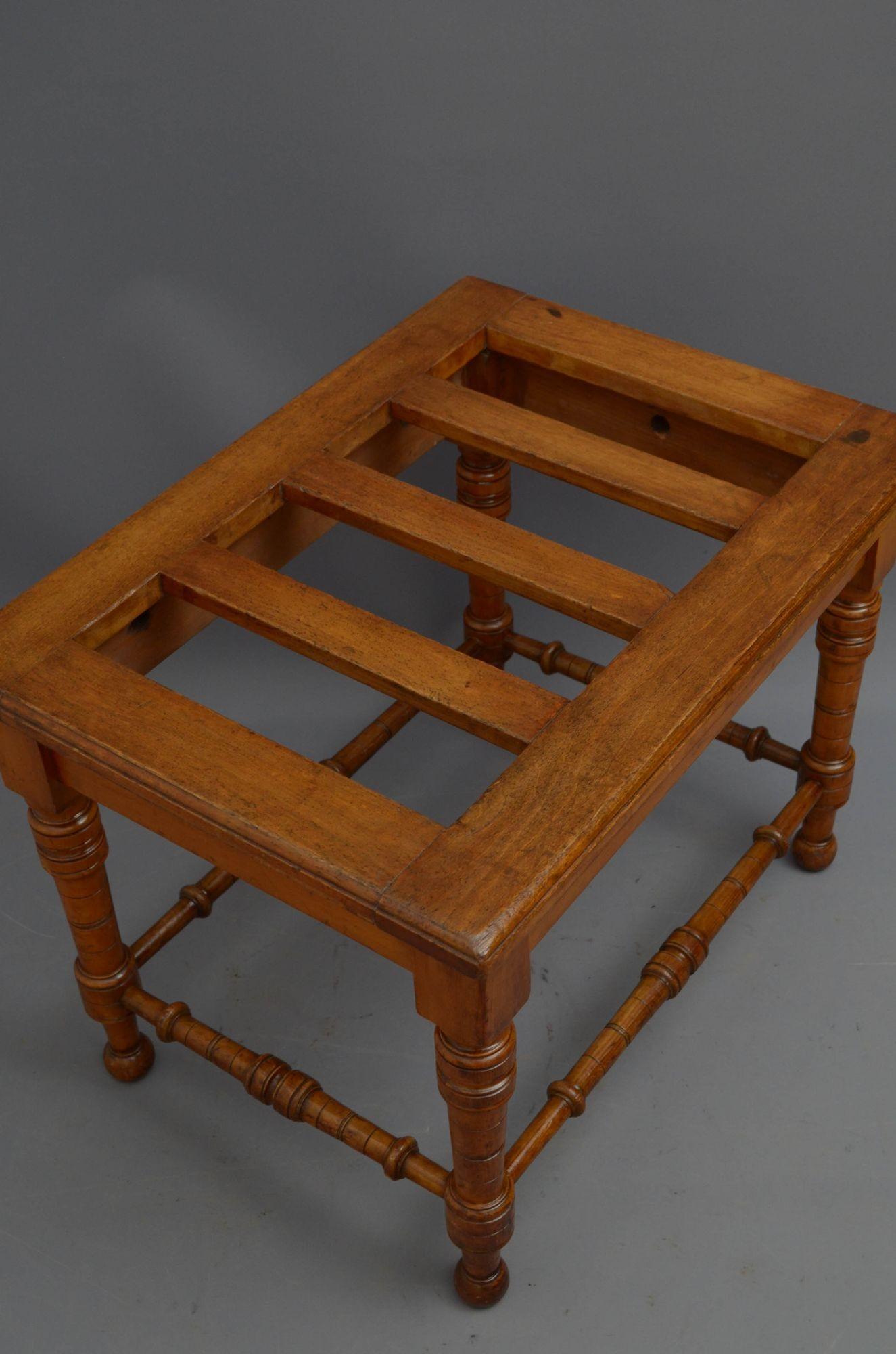 Victorian Satinwood Luggage Rack / Hall Bench For Sale 1