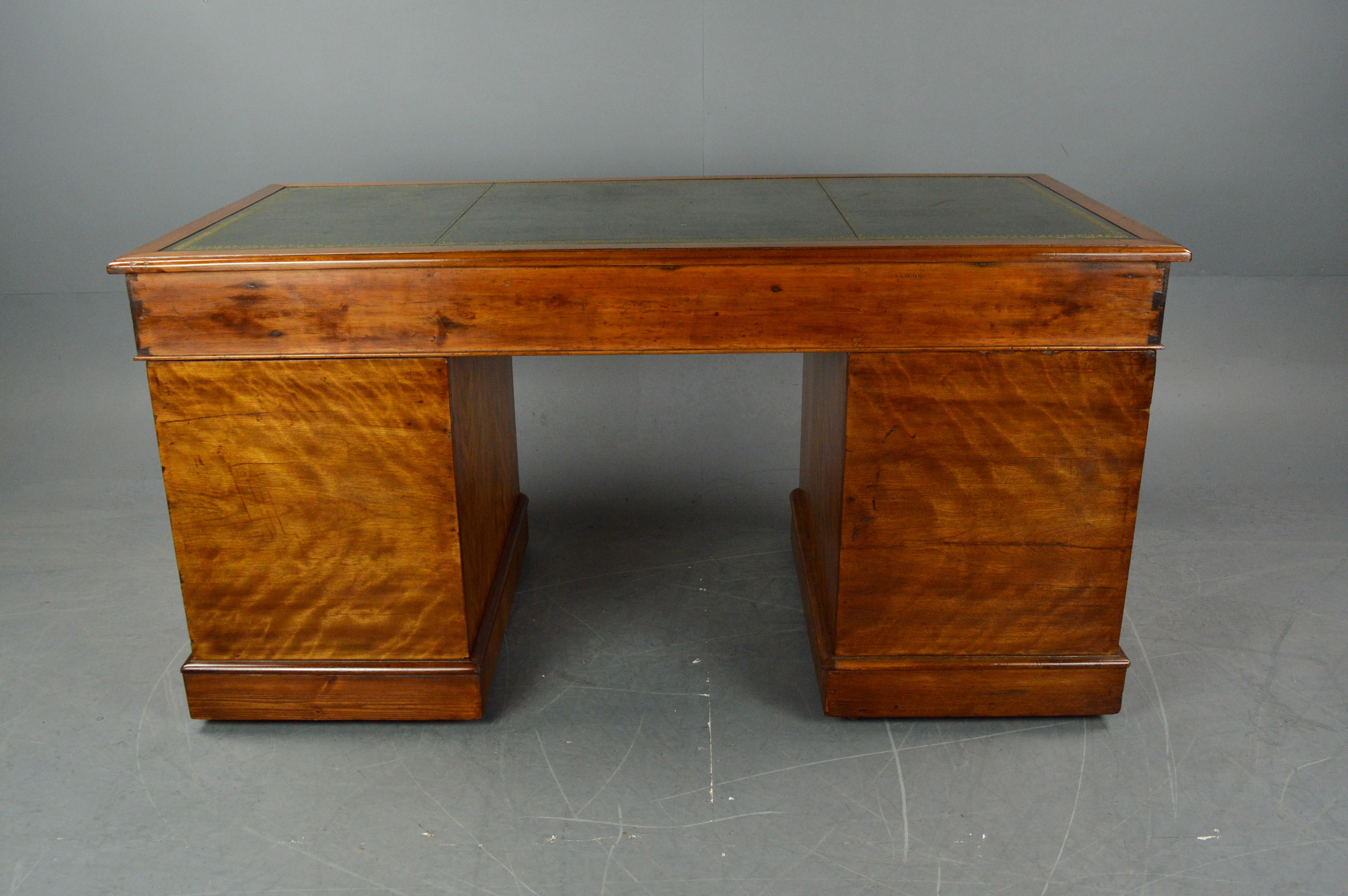 Victorian Satinwood Pedestal Desk 2