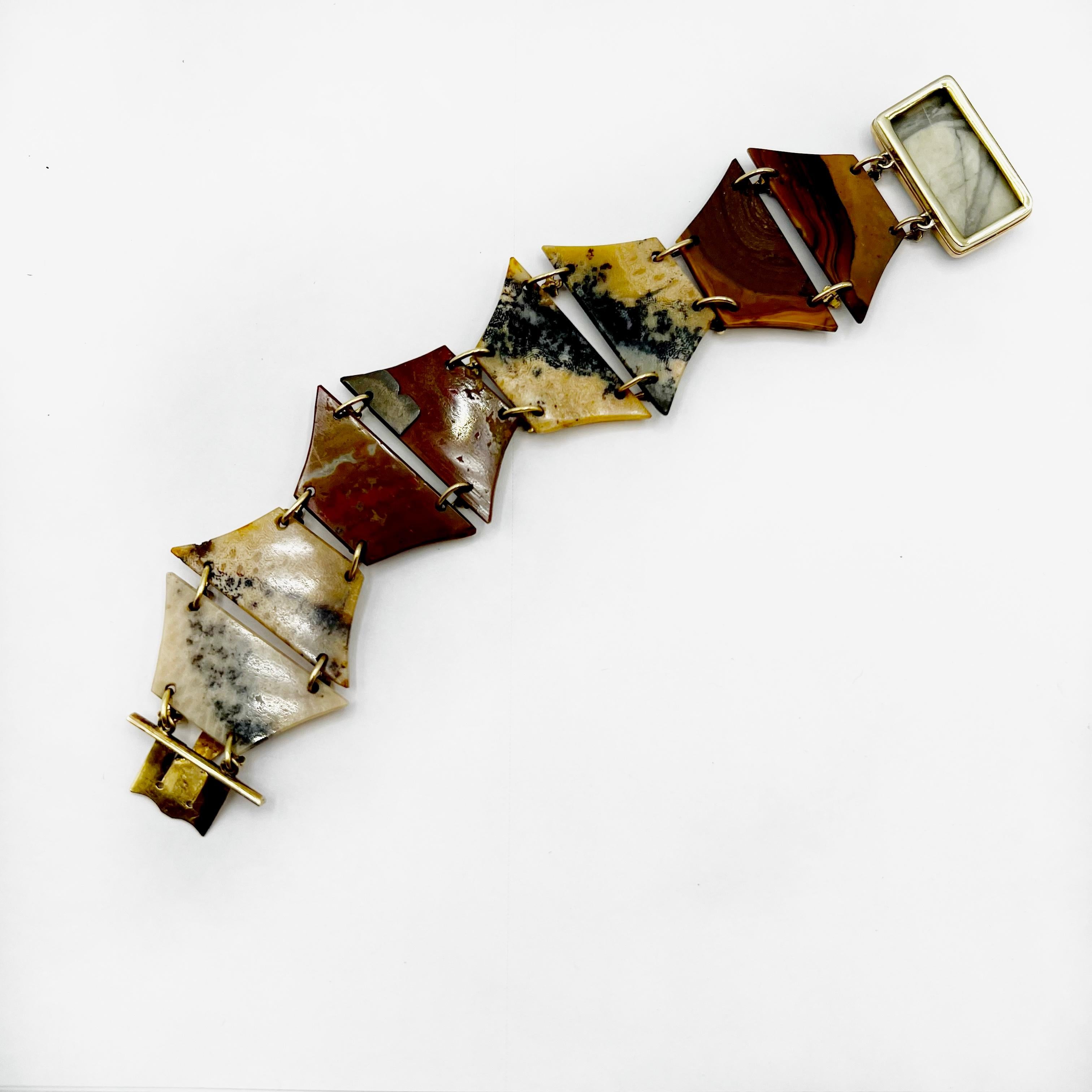 Viktorianische schottische CIRCA 1870's Achat und 15 Karat Gold-Armband im Angebot 4