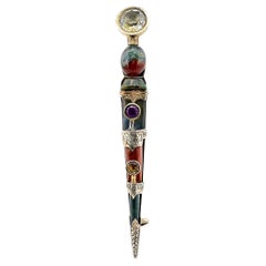 Victorian Scottish Dirk Kilt Brooch in Silver