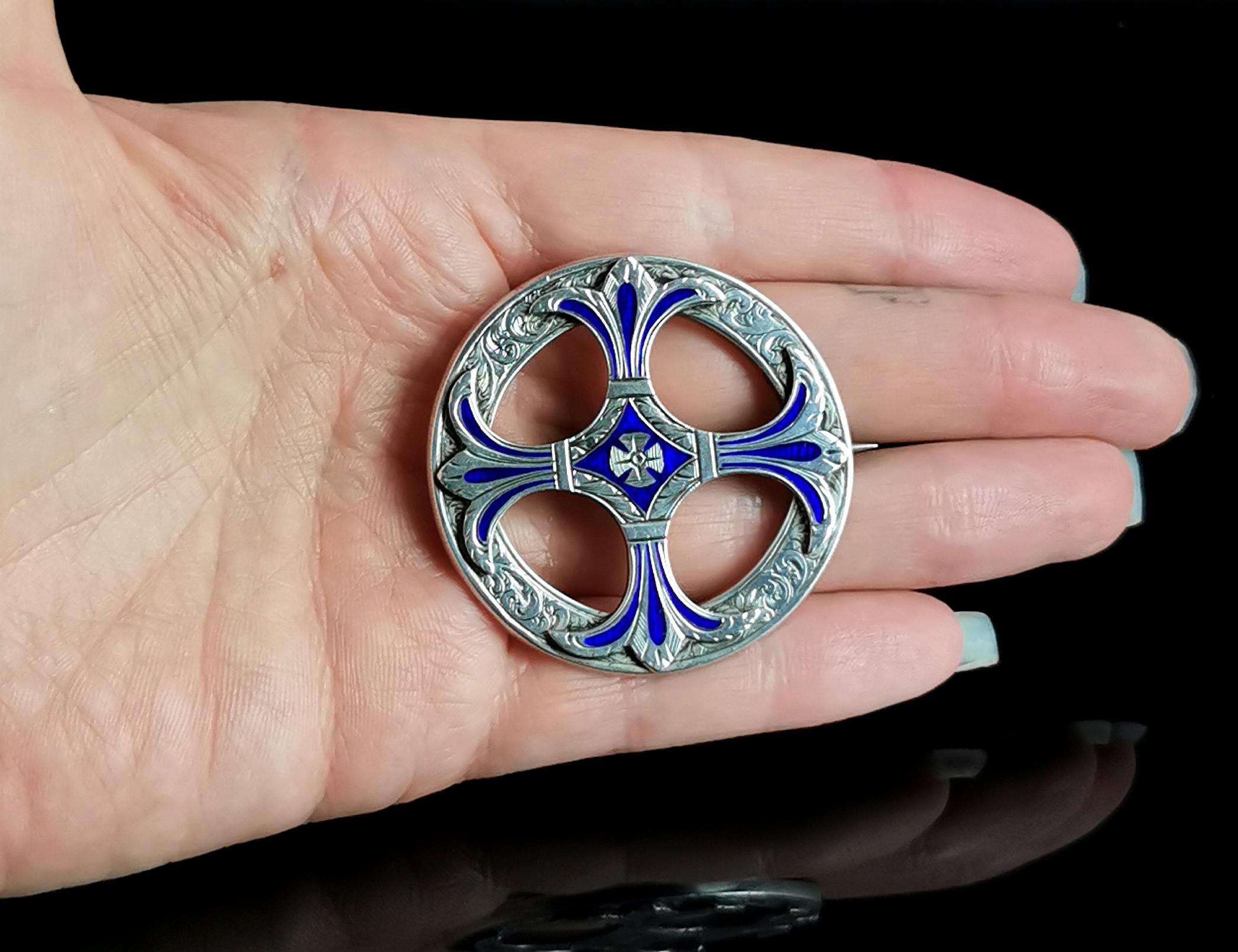 Victorian Scottish Silver Celtic Cross Brooch, Sterling Silver and Blue Enamel 5
