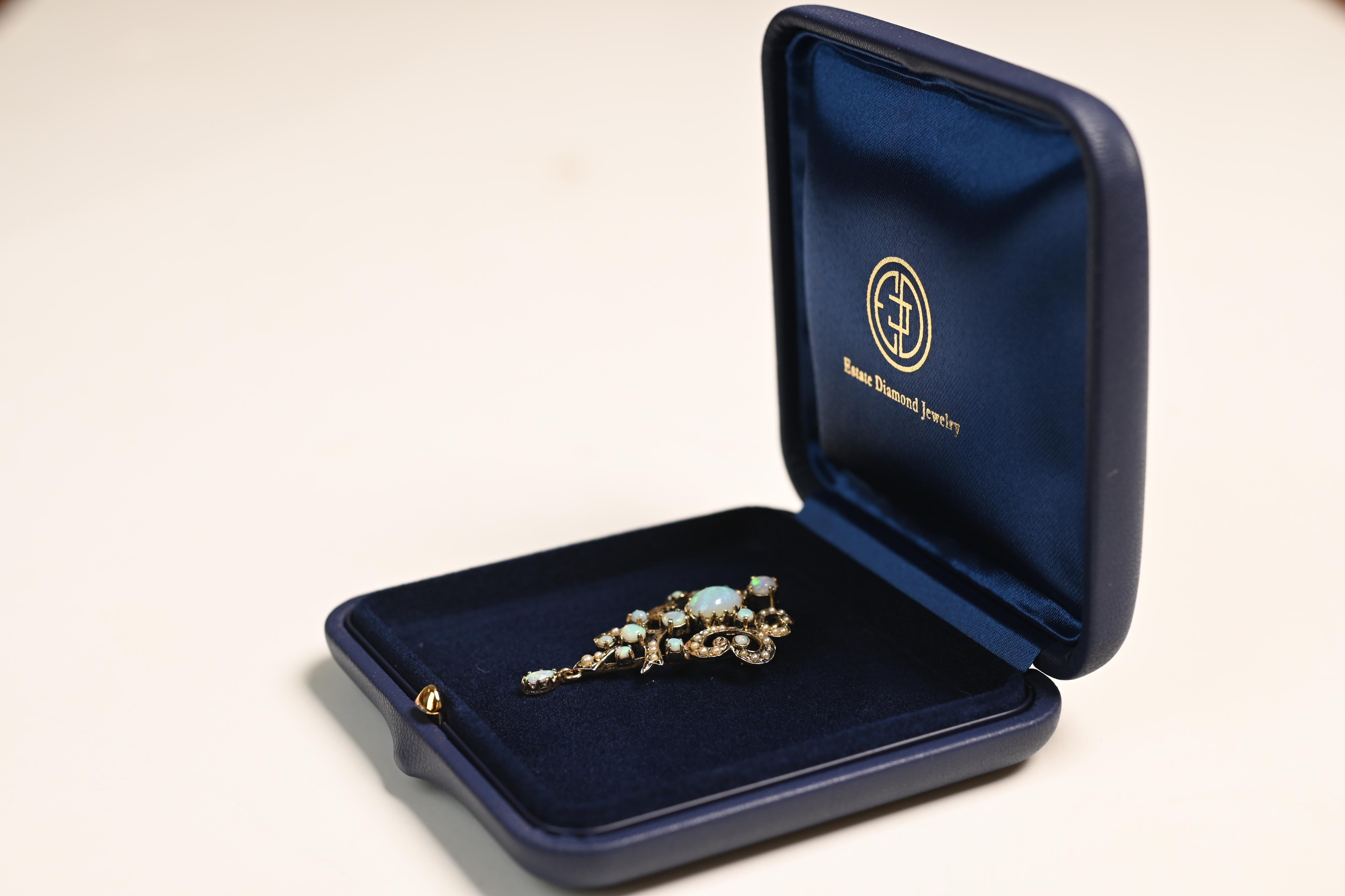 Victorian Seed Pearl and Opal Brooch, 14K Yellow Gold Circa 1850 In Excellent Condition For Sale In New York, NY