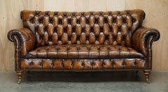 VICTORIAN SERPENTINE FRONTED HAND DYED RESTORED BROWN LEATHER CHESTERFiELD SOFA