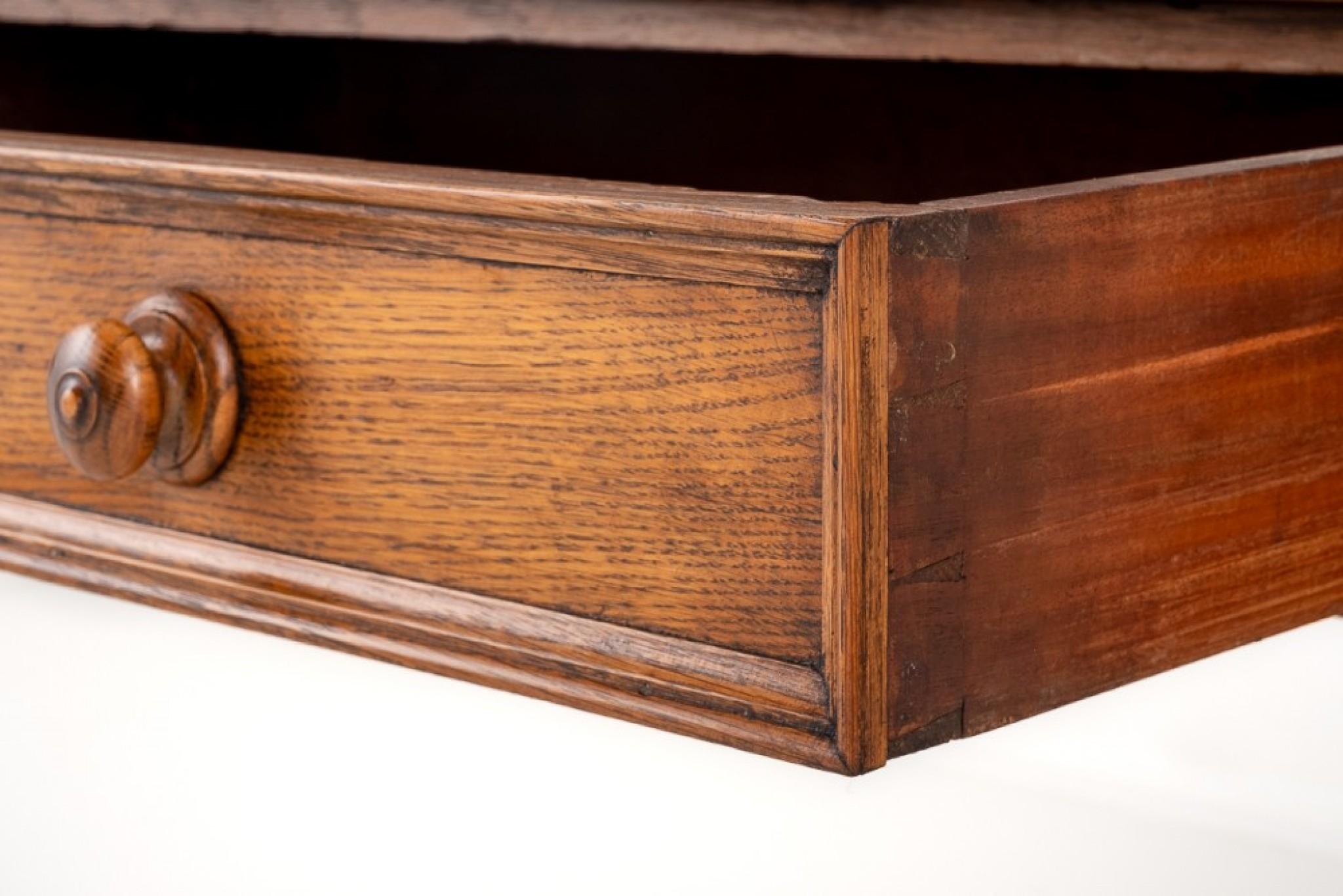 Victorian Serving Table Antique Oak Desk, 1860 For Sale 3