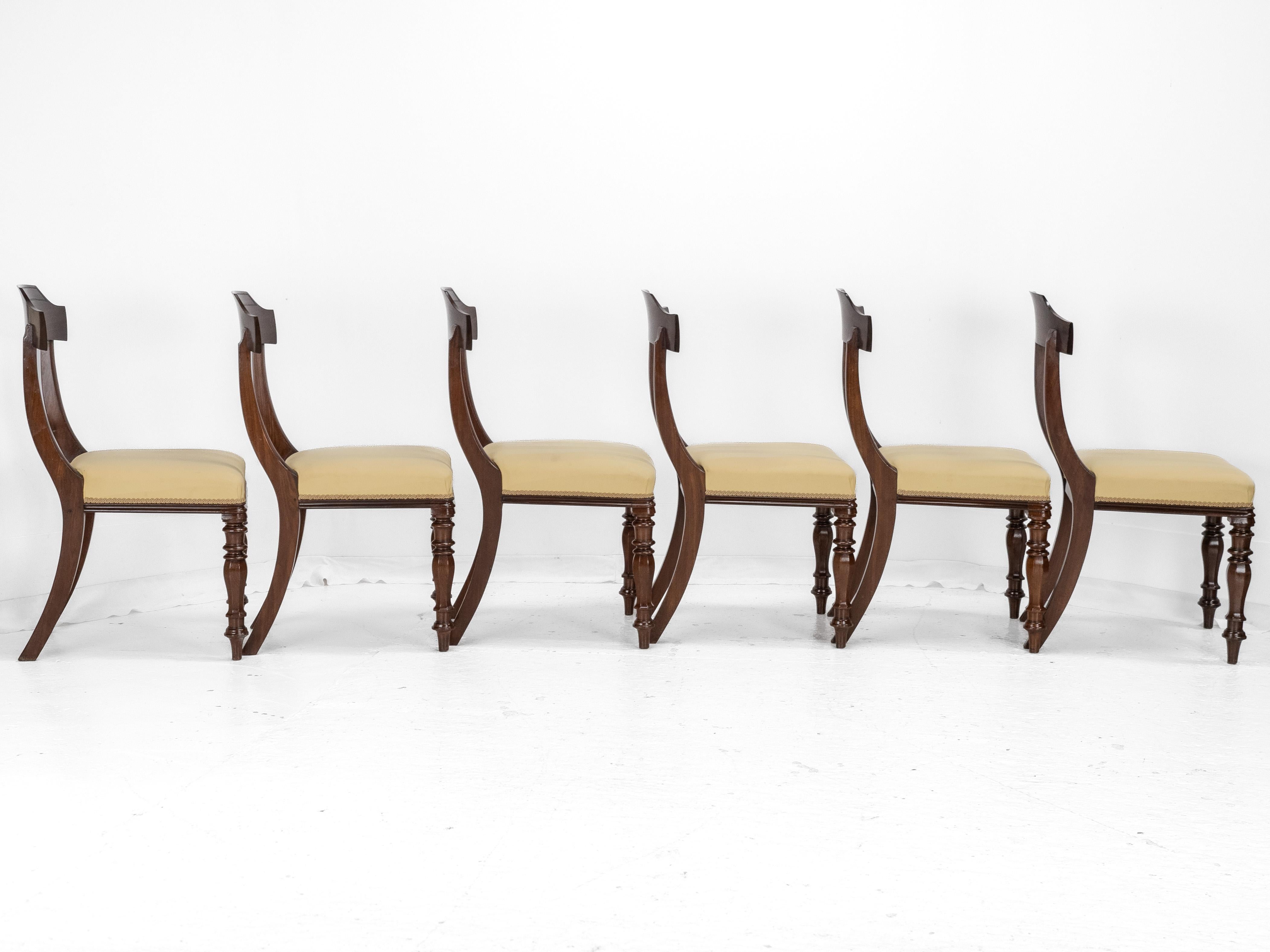 Late 19th Century Victorian Set of 6 Mahogany Bar Back Upholstered Dining Chairs c.1870 c.19th For Sale